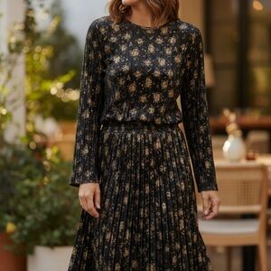 Elegant Black and Gold Women's Skirt